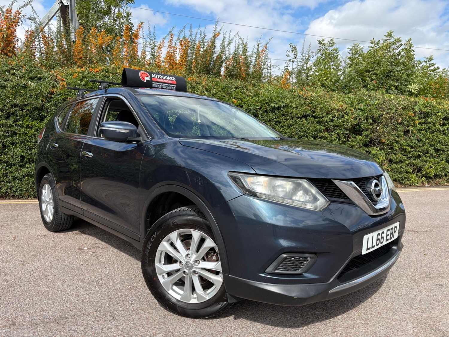 [ berth ]Nissan X-Trail