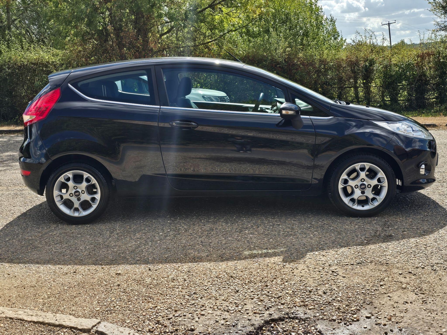 Ford Fiesta 2012 - Cars