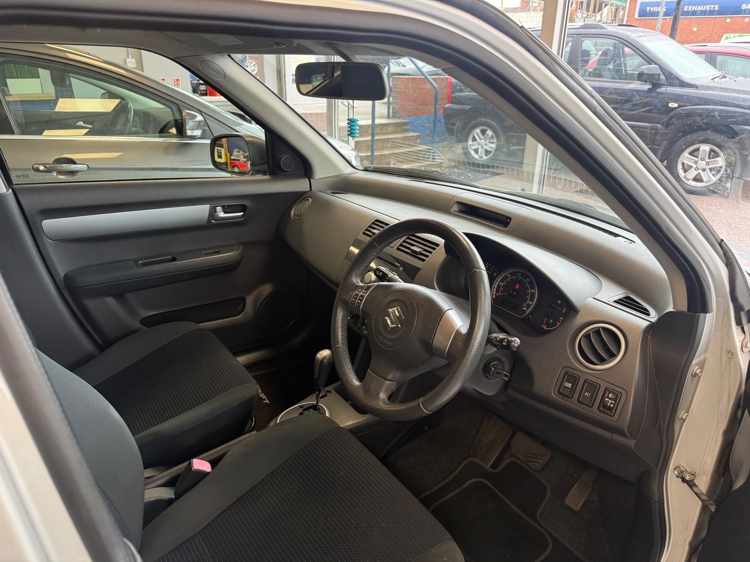 [ berth ]Suzuki Swift