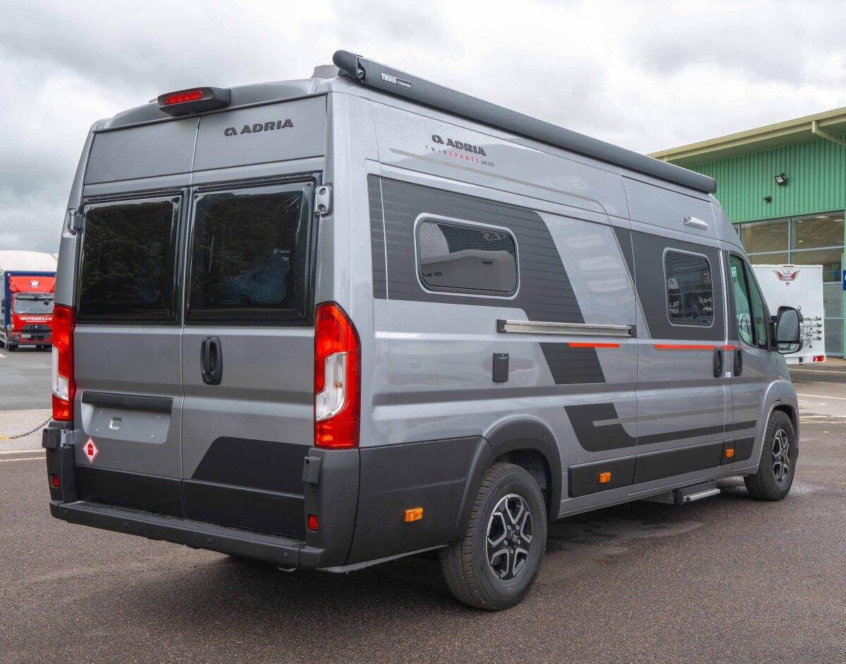 [4 berth ]Adria Van Twin Sports 640 SGX