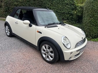 Mini Convertible 2006