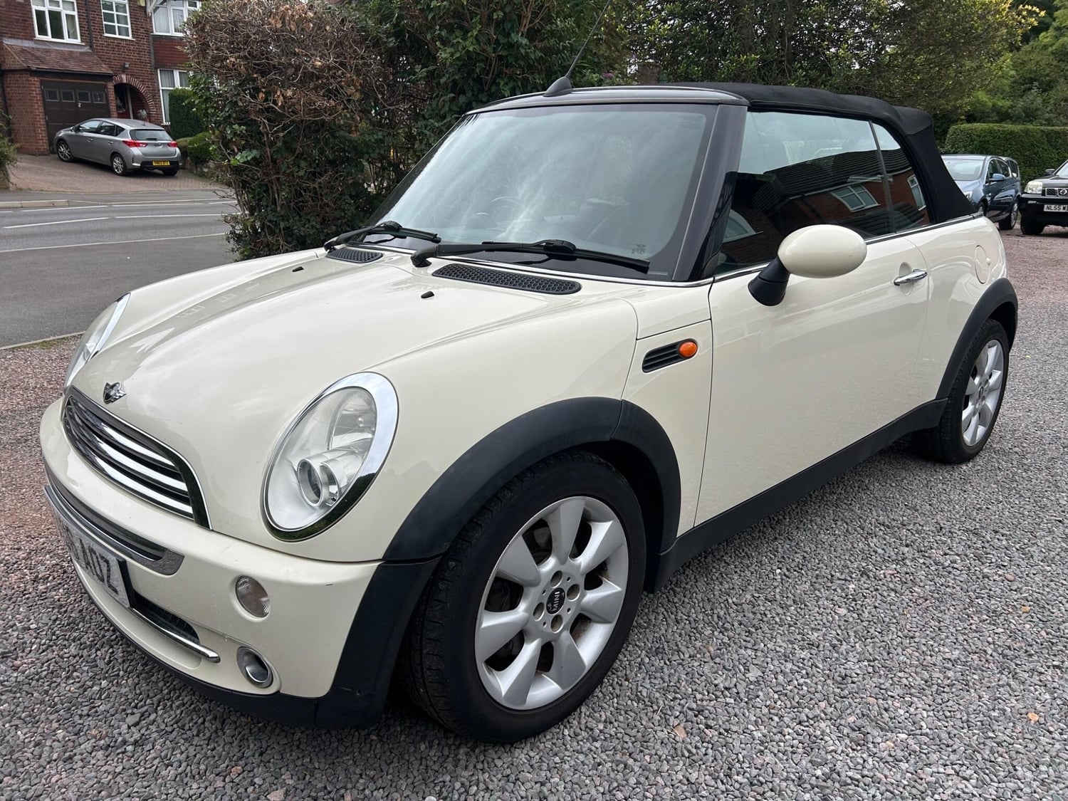 Mini Convertible 2006 - Cars in Warwick