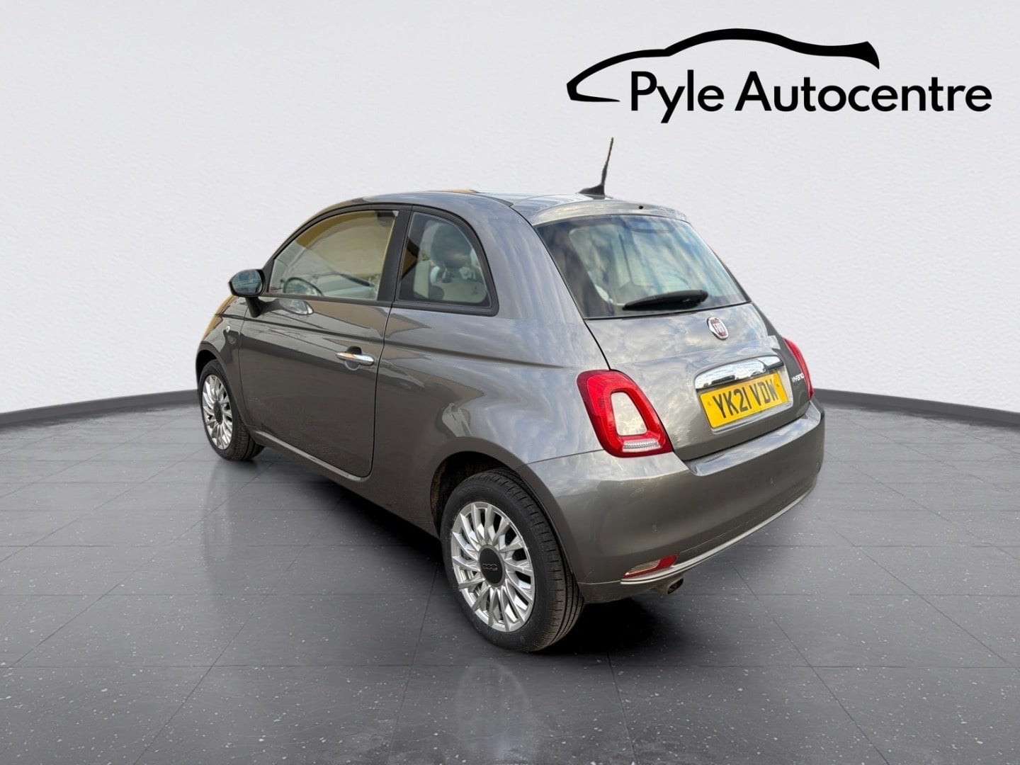 Fiat 500 2021 - Cars in Bridgend