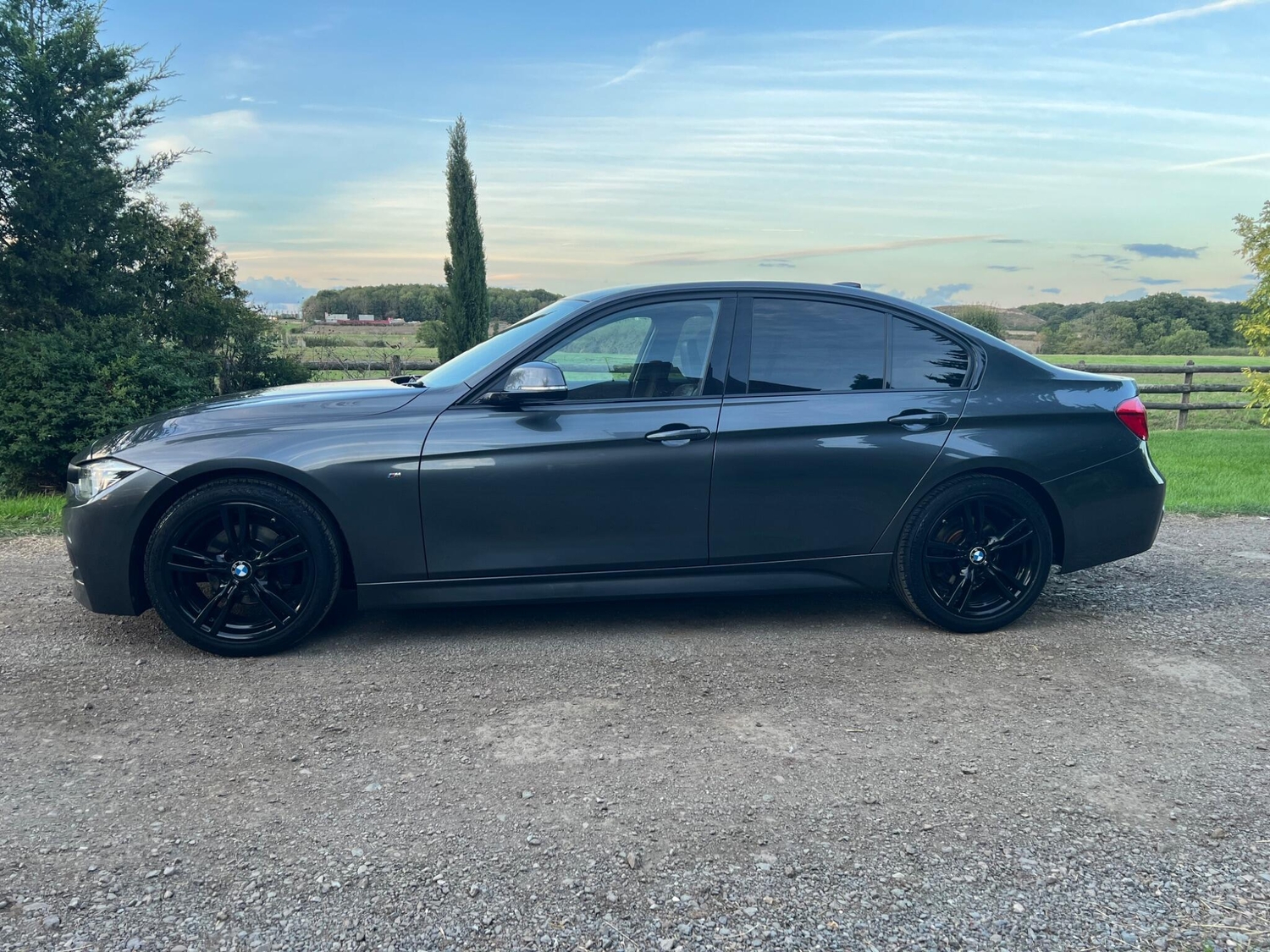 BMW 3 Series 2018 - Cars