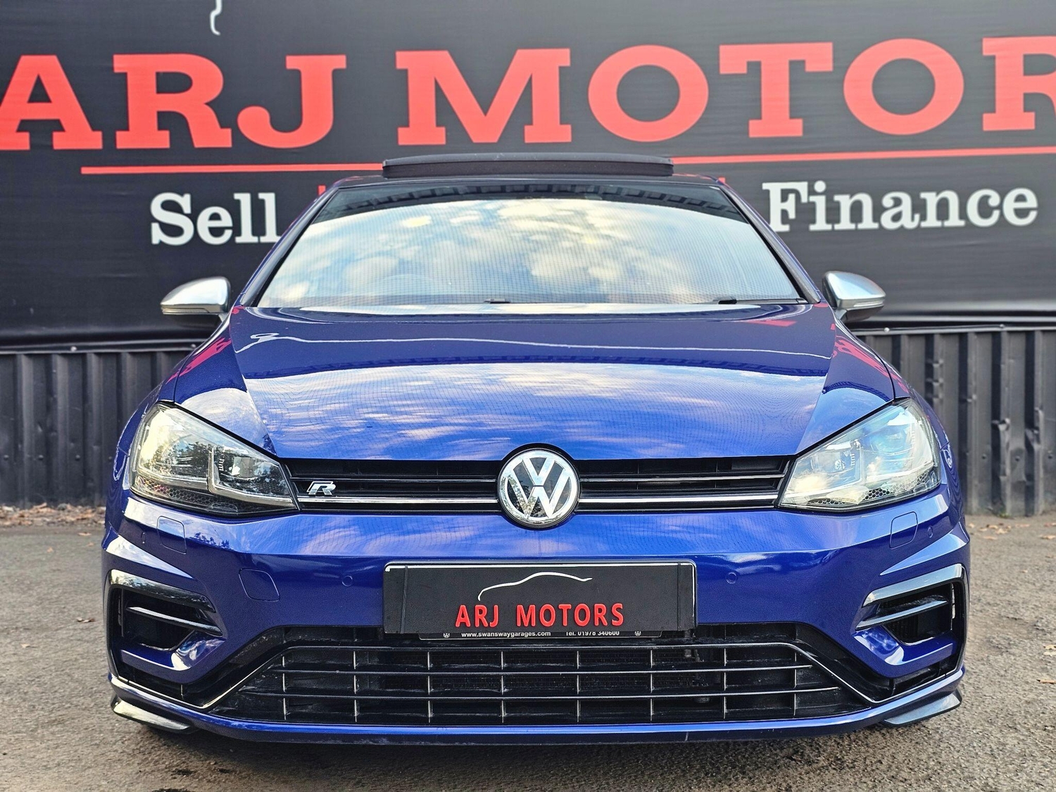 Volkswagen Golf 2017 - Cars
