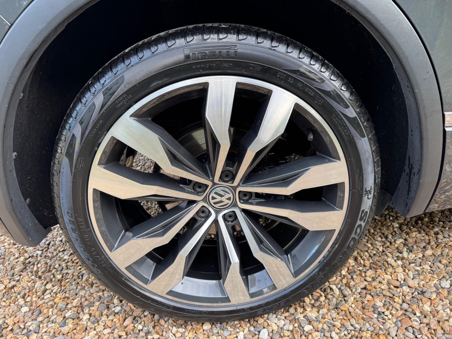 [ berth ]Volkswagen Tiguan