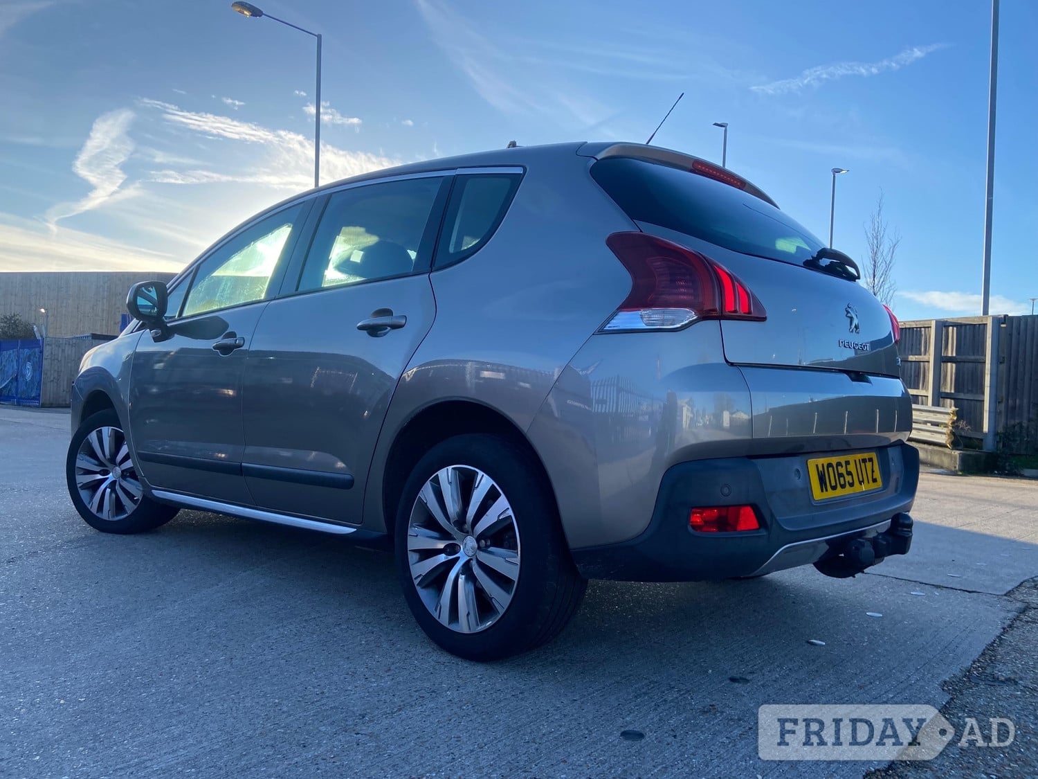 Peugeot 3008 2015 - Cars