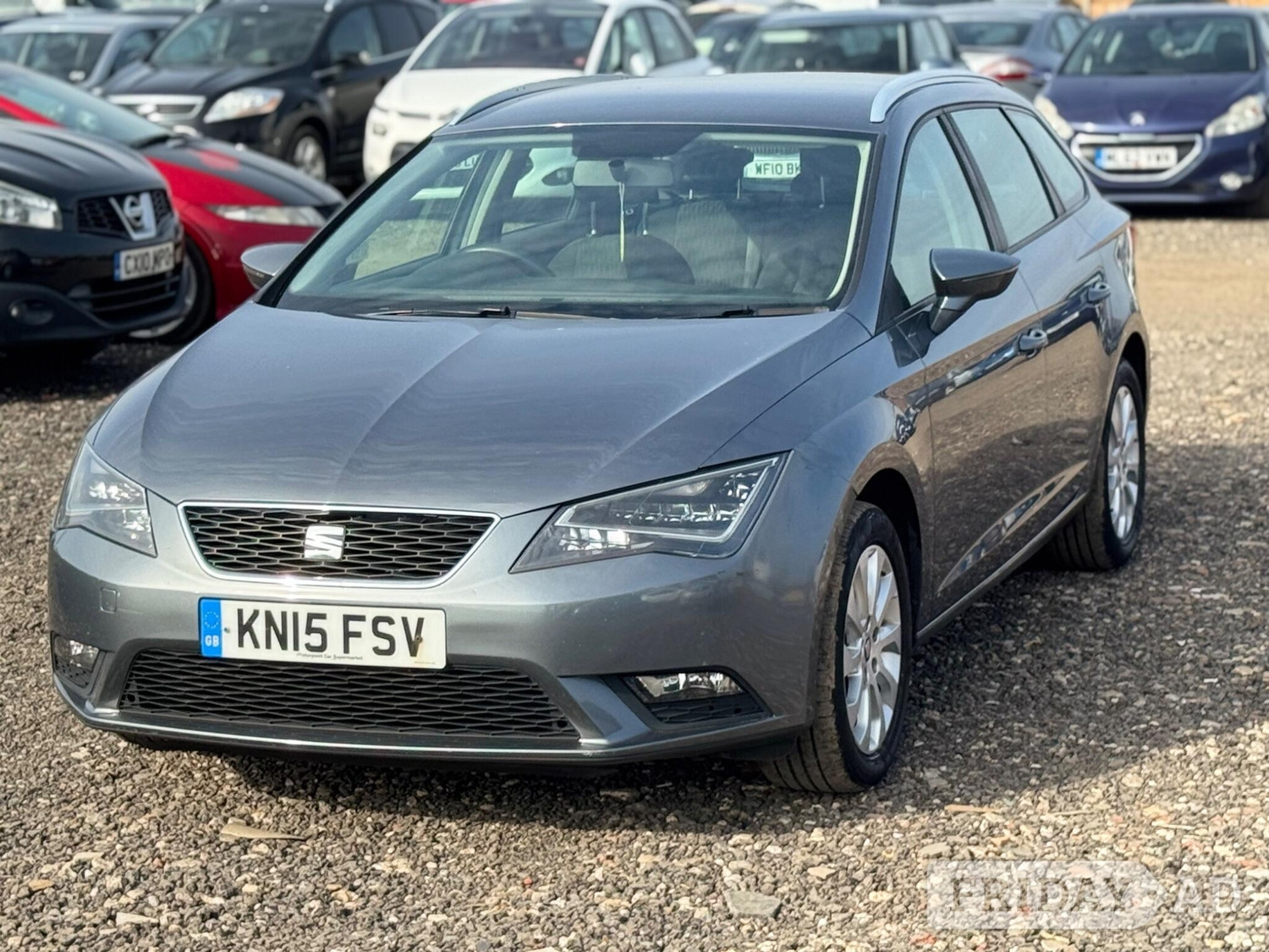 [ berth ]SEAT Leon