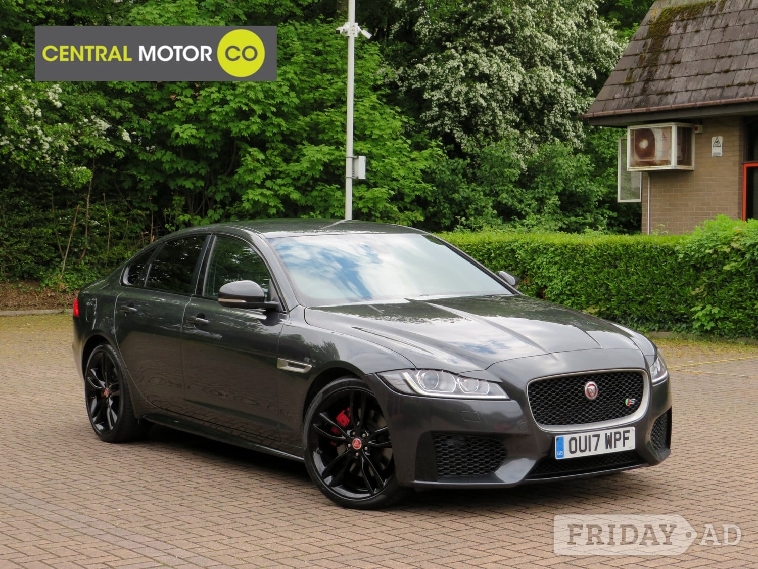 Jaguar XF 2017 in Bradford