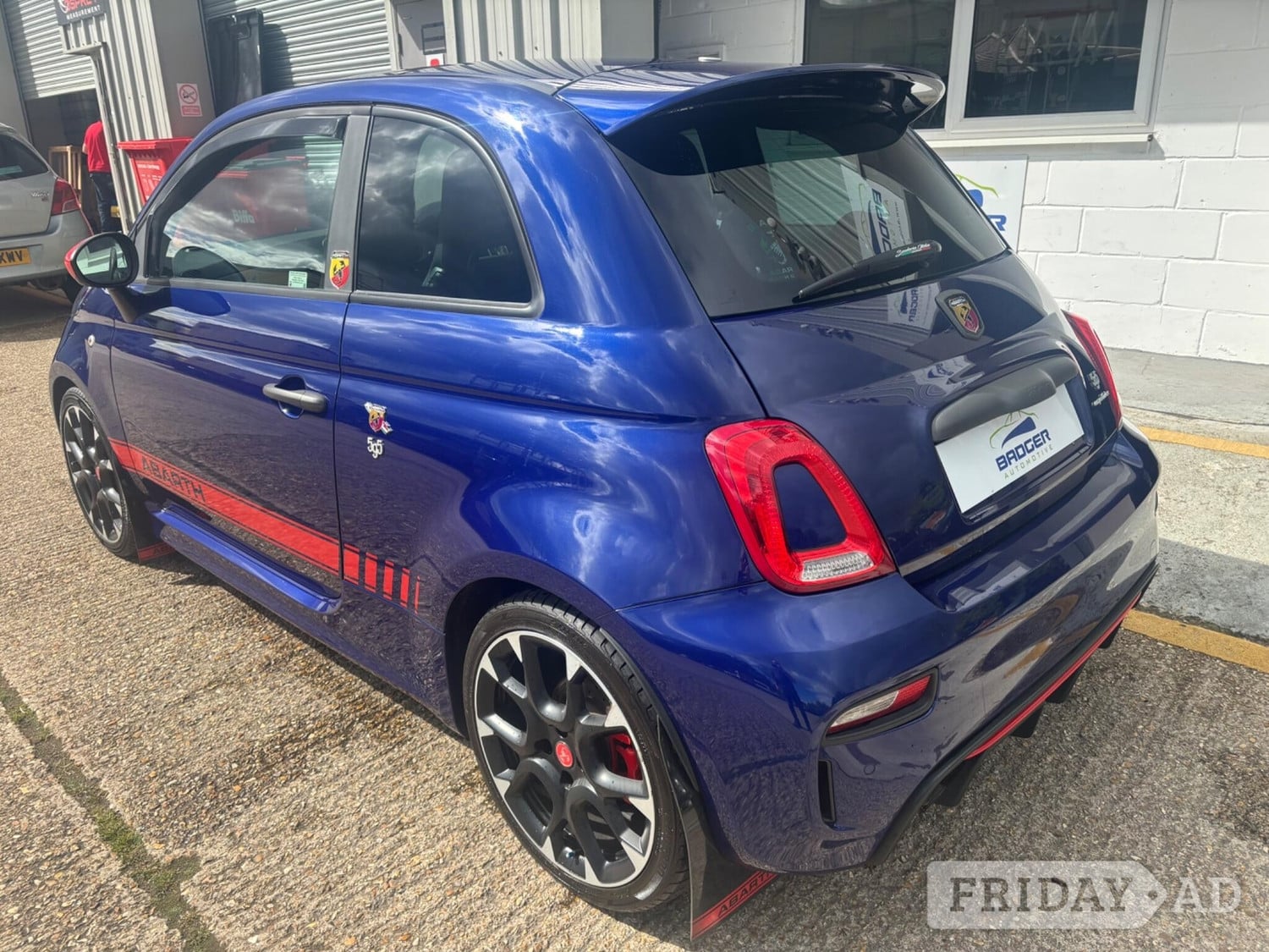 [ berth ]Abarth 595
