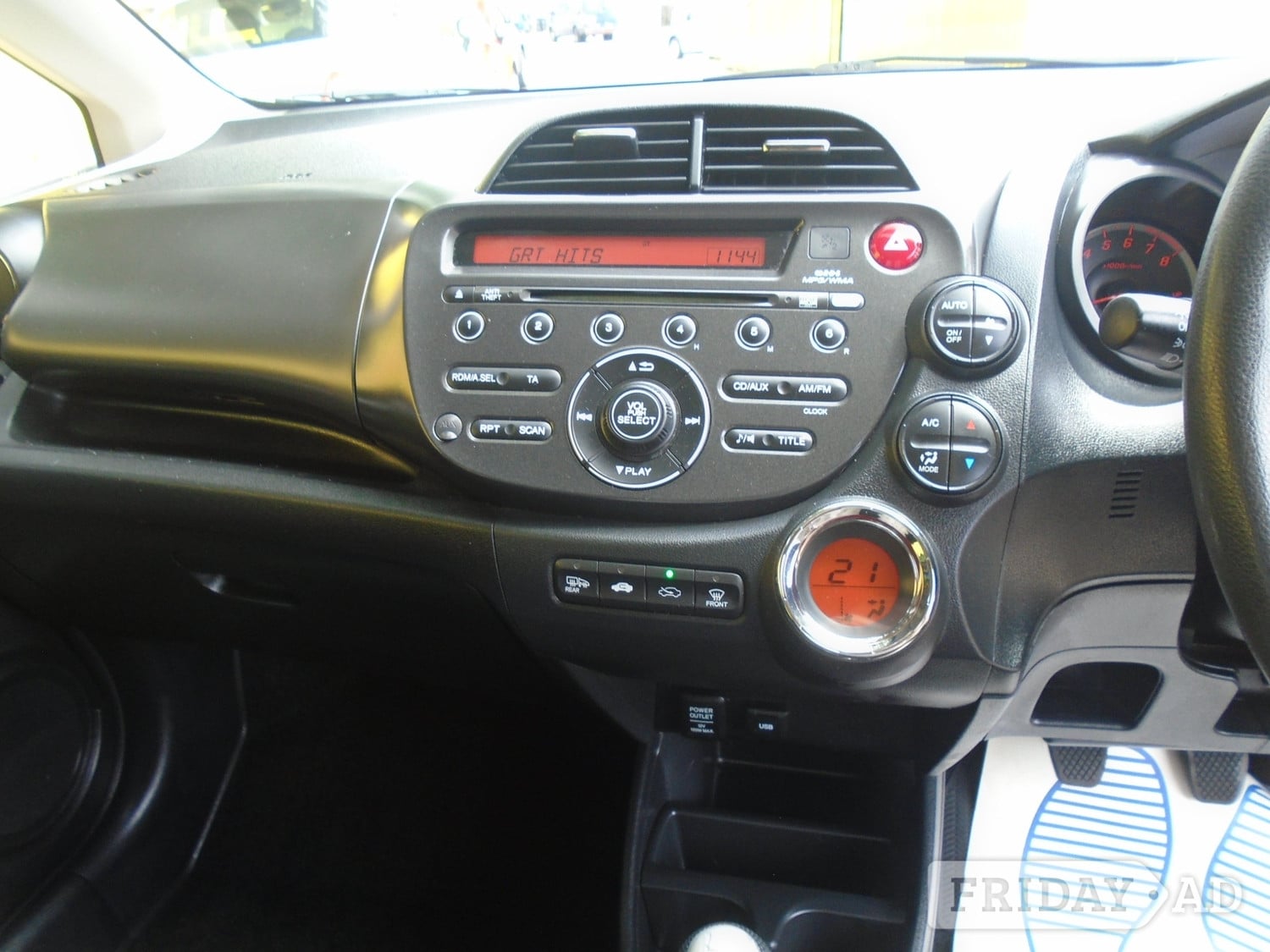 Honda Jazz 2012 - Cars