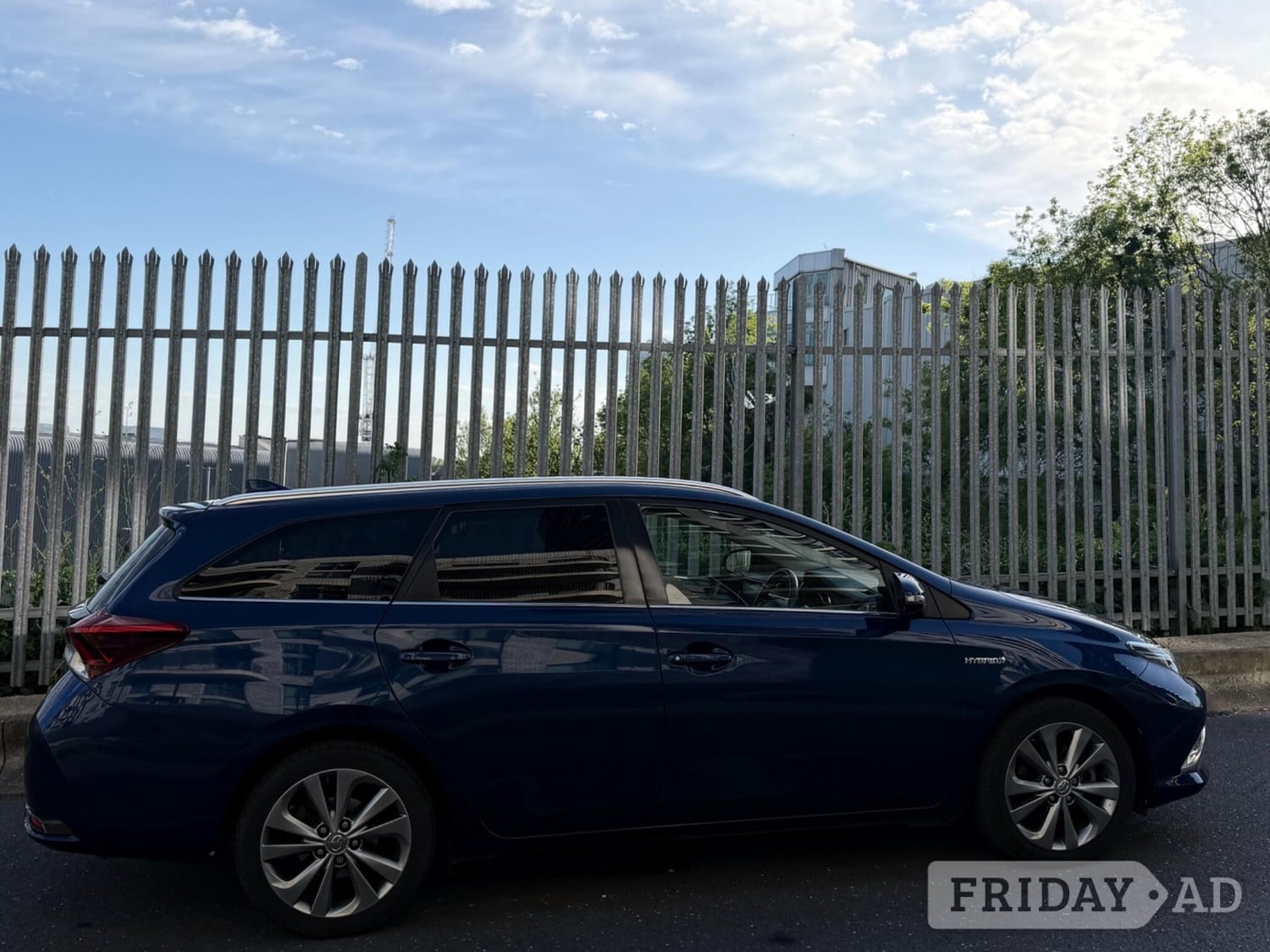 [ berth ]Toyota Auris