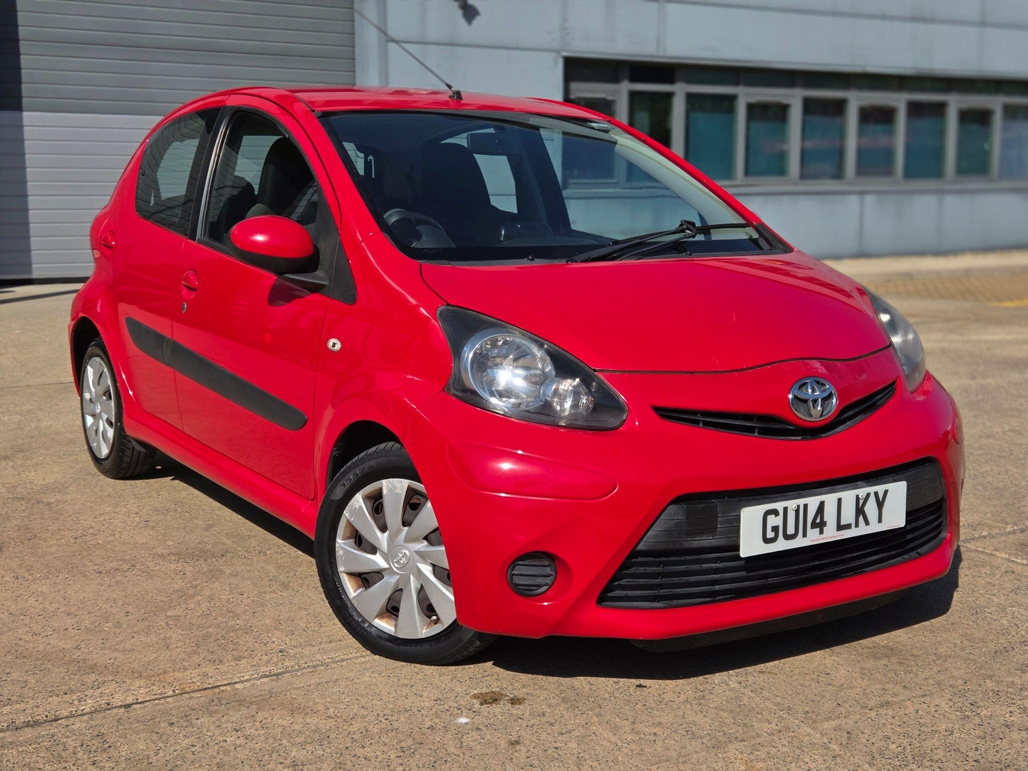 Toyota Aygo 2014 - Cars