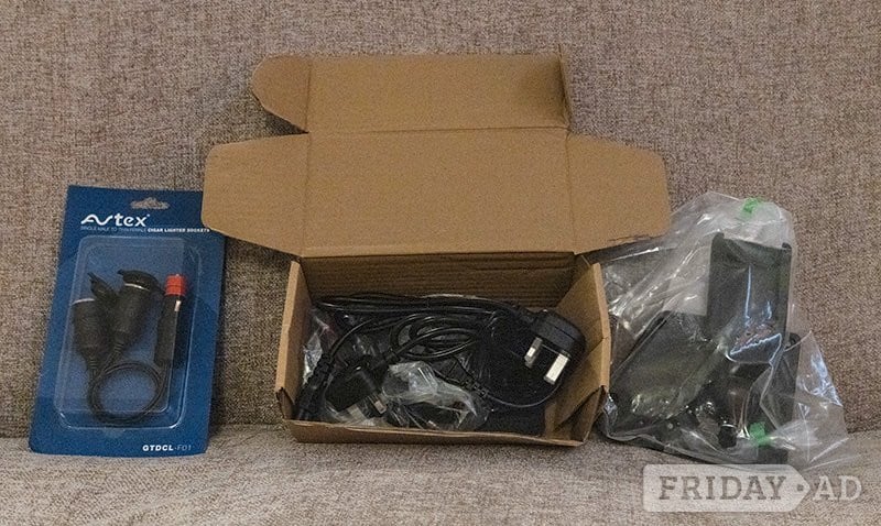 AVTEX SMART TV WITH SOUNDBAR MOUNT AND ACCESSORIES