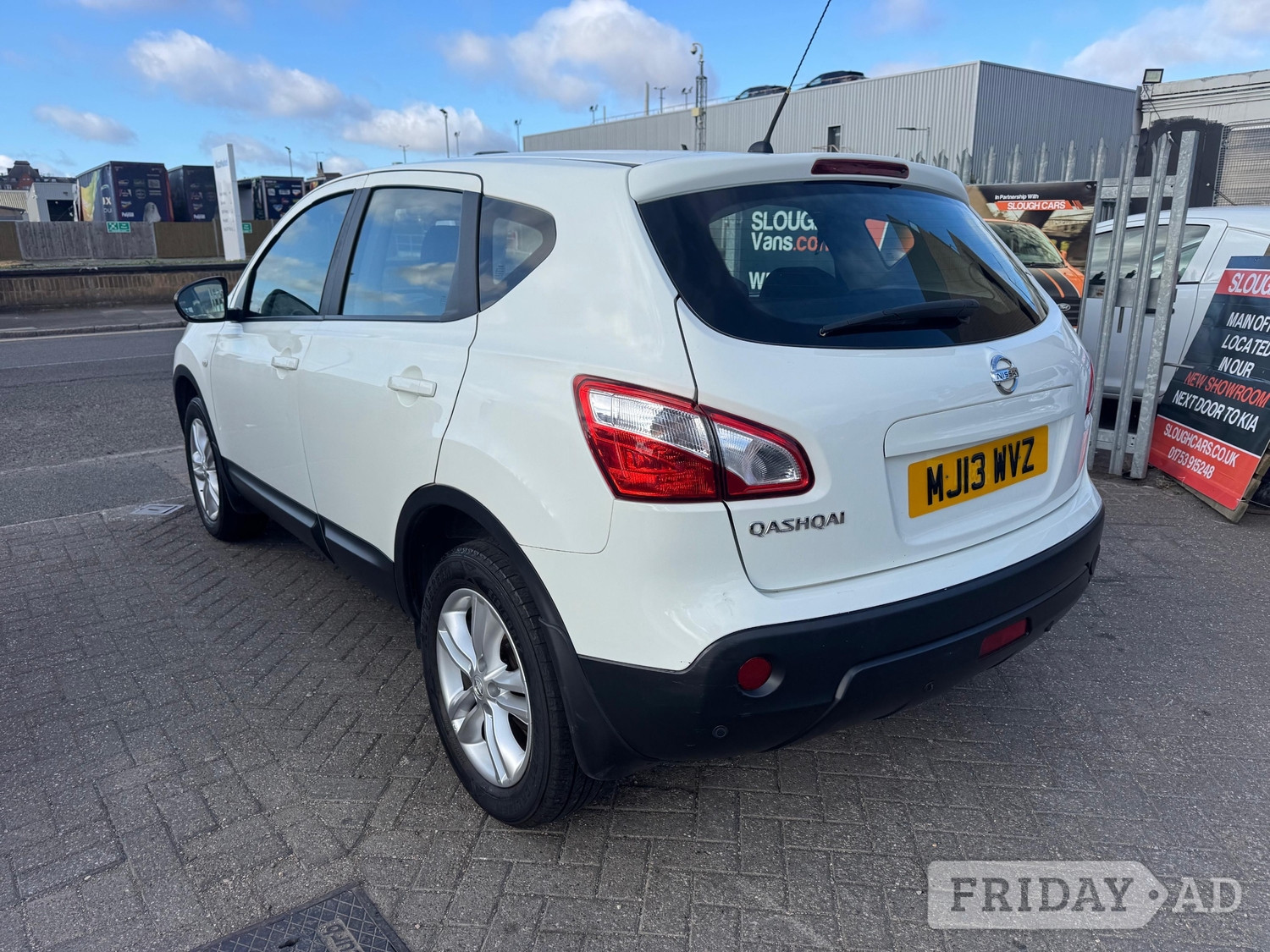Nissan Qashqai 2013 - Cars in Slough