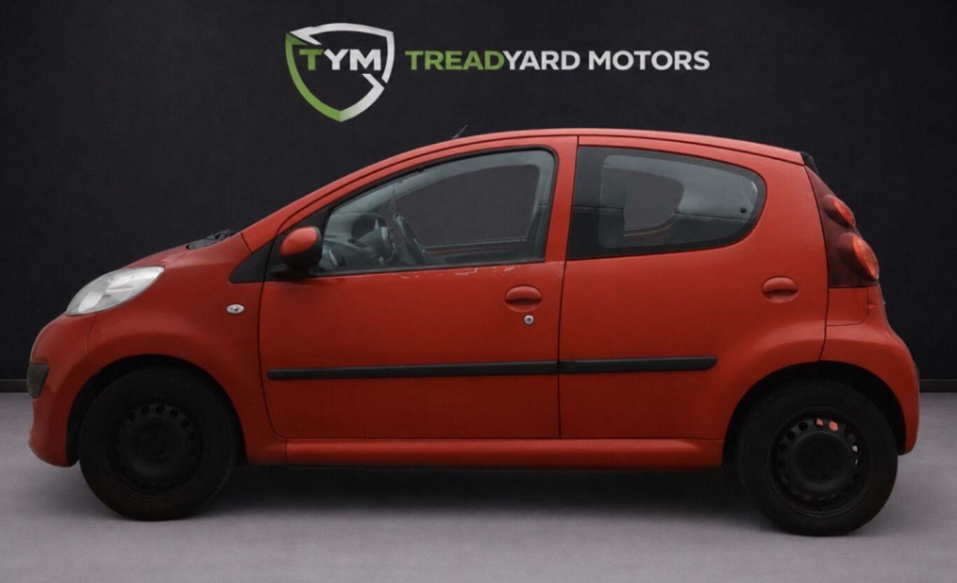 Peugeot 107 2013 - Cars