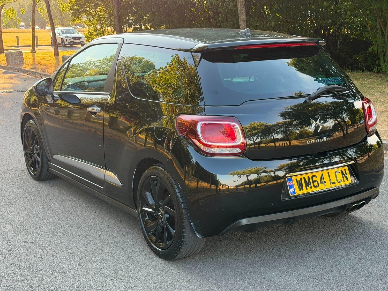 DS DS 3 2016 - Cars in Cardiff