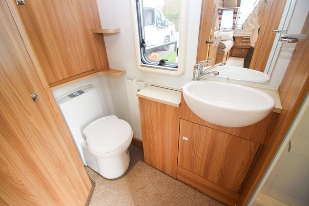 Bailey Unicorn Seville 2016 - Motorhomes & Caravans in Beverley