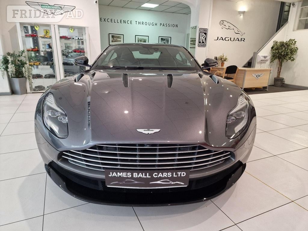 Aston Martin DB11 Bristol