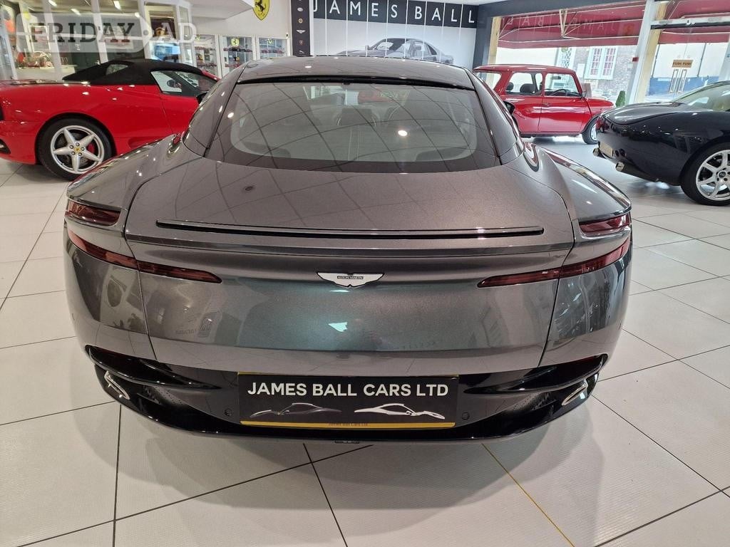 Aston Martin DB11 2016 - Cars
