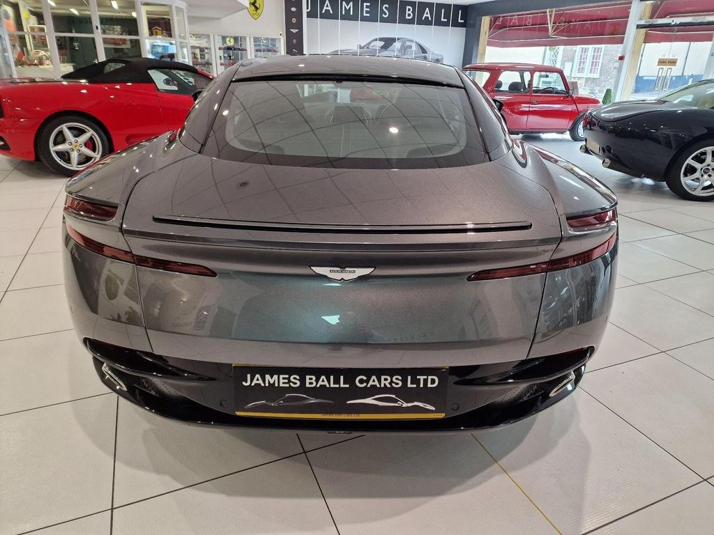 Aston Martin DB11 2016 - Cars