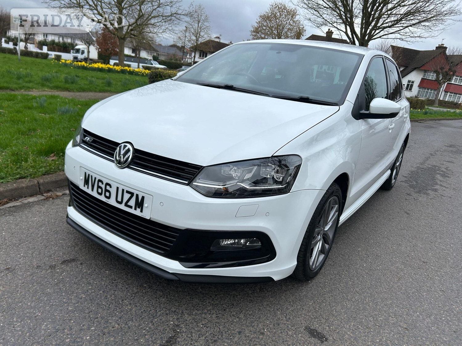 [ berth ]Volkswagen Polo