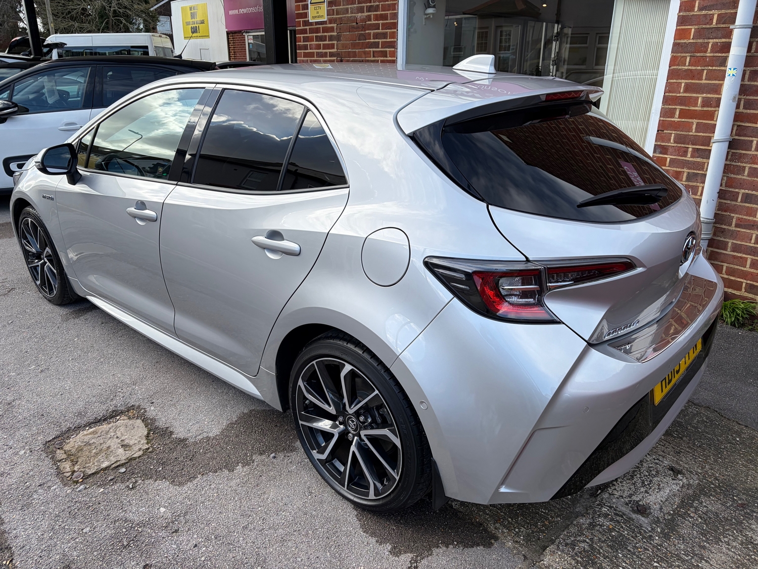 Toyota Corolla 2019 - Cars in New Milton