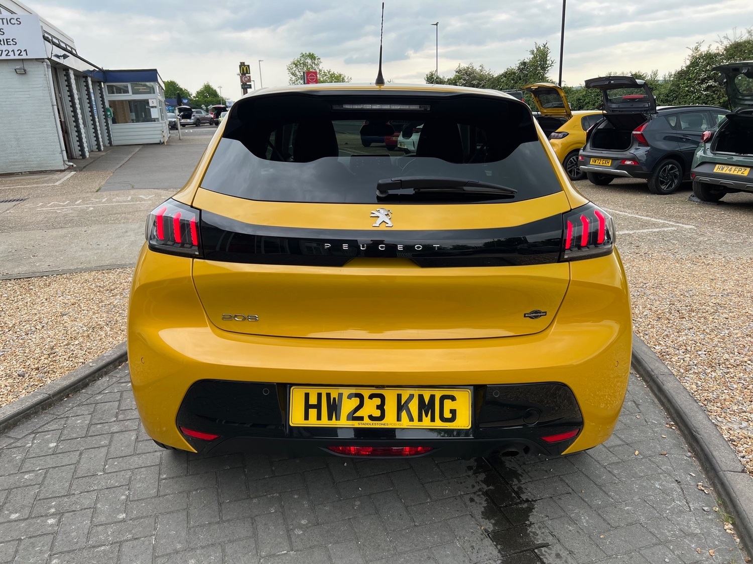 Peugeot 208 2023 - Cars