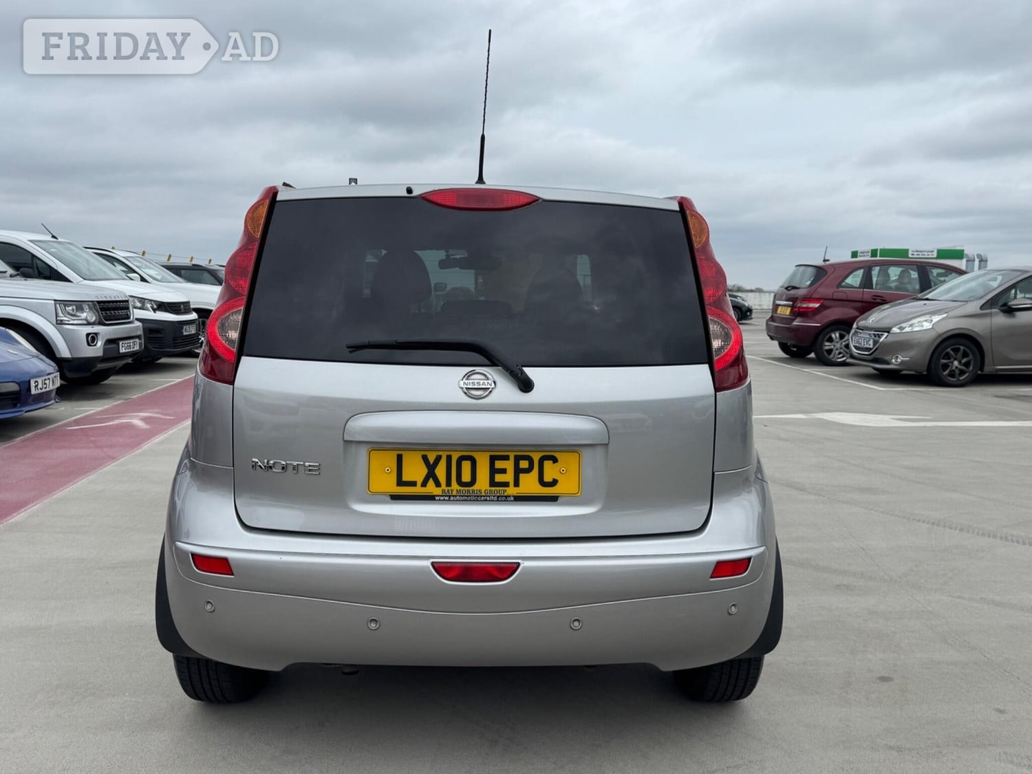 Nissan Note 2010 - Cars