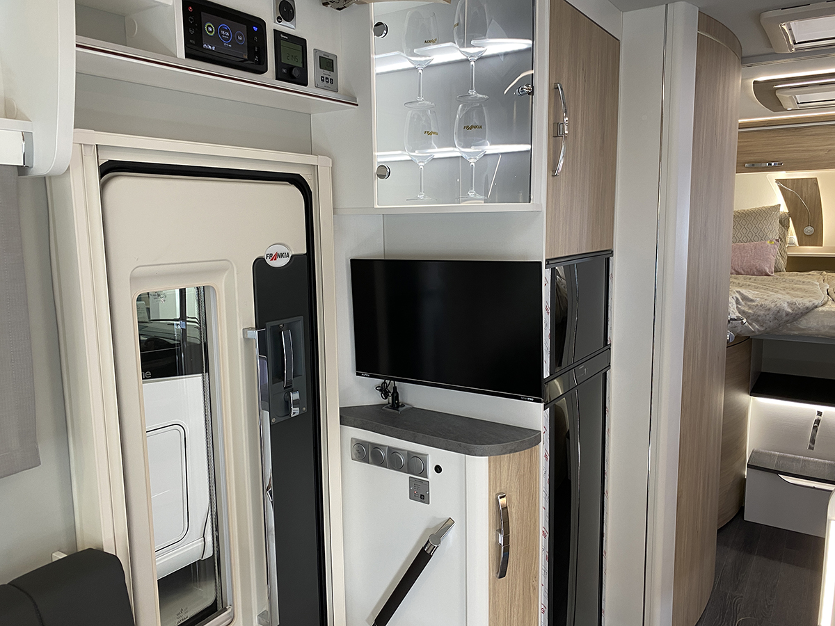 Frankia F-Line I 740 GD 2026 for sale - Motorhomes & Caravans