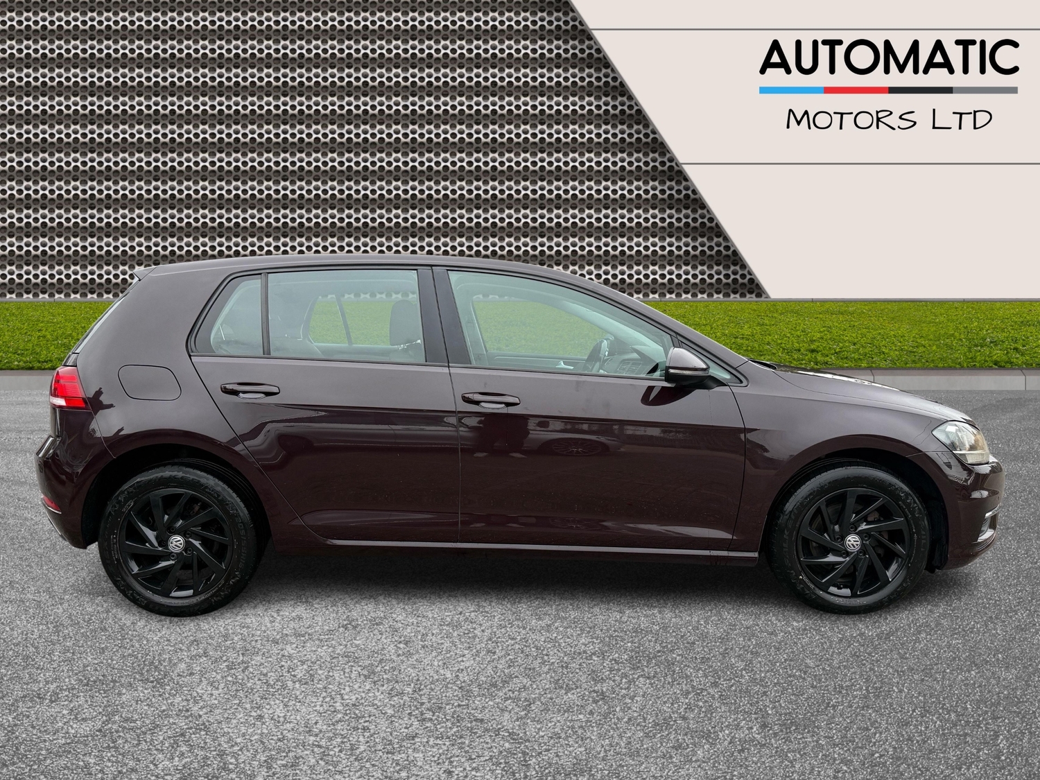 [ berth ]Volkswagen Golf