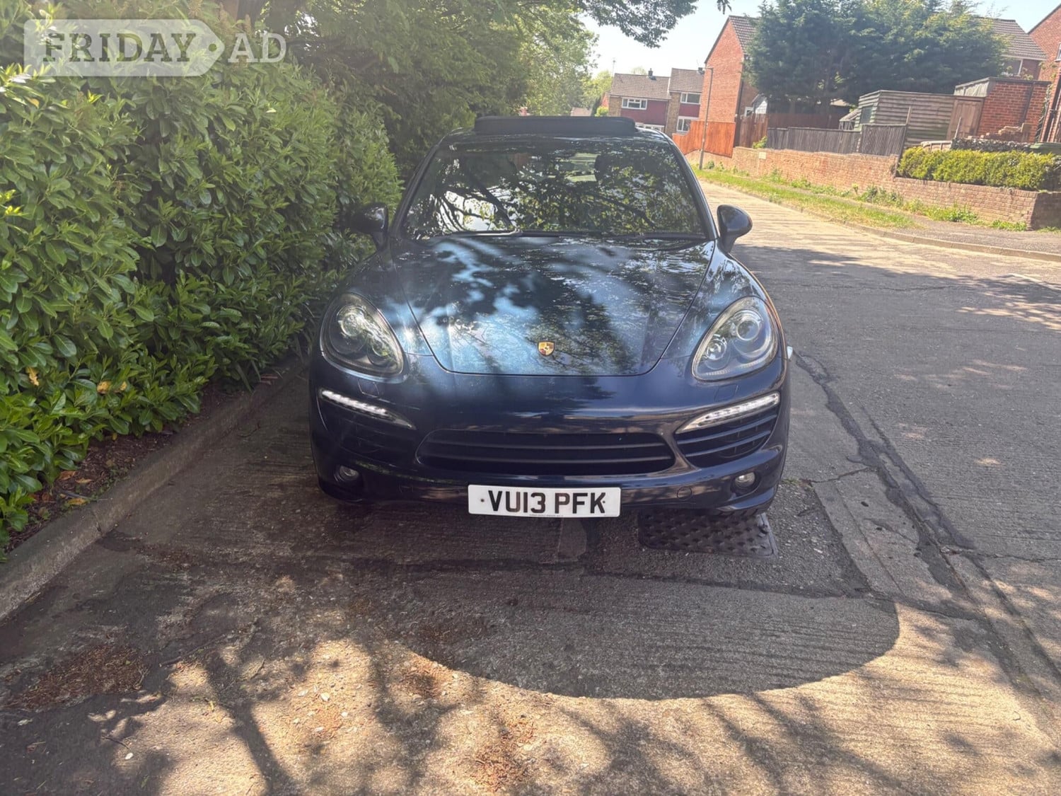 [ berth ]Porsche Cayenne
