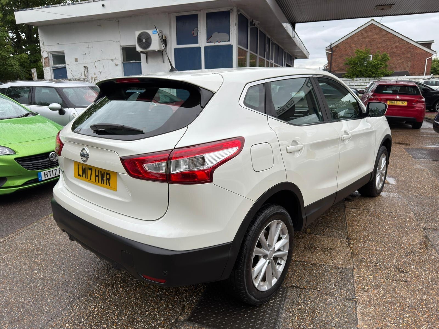 Nissan Qashqai 2017 - Cars