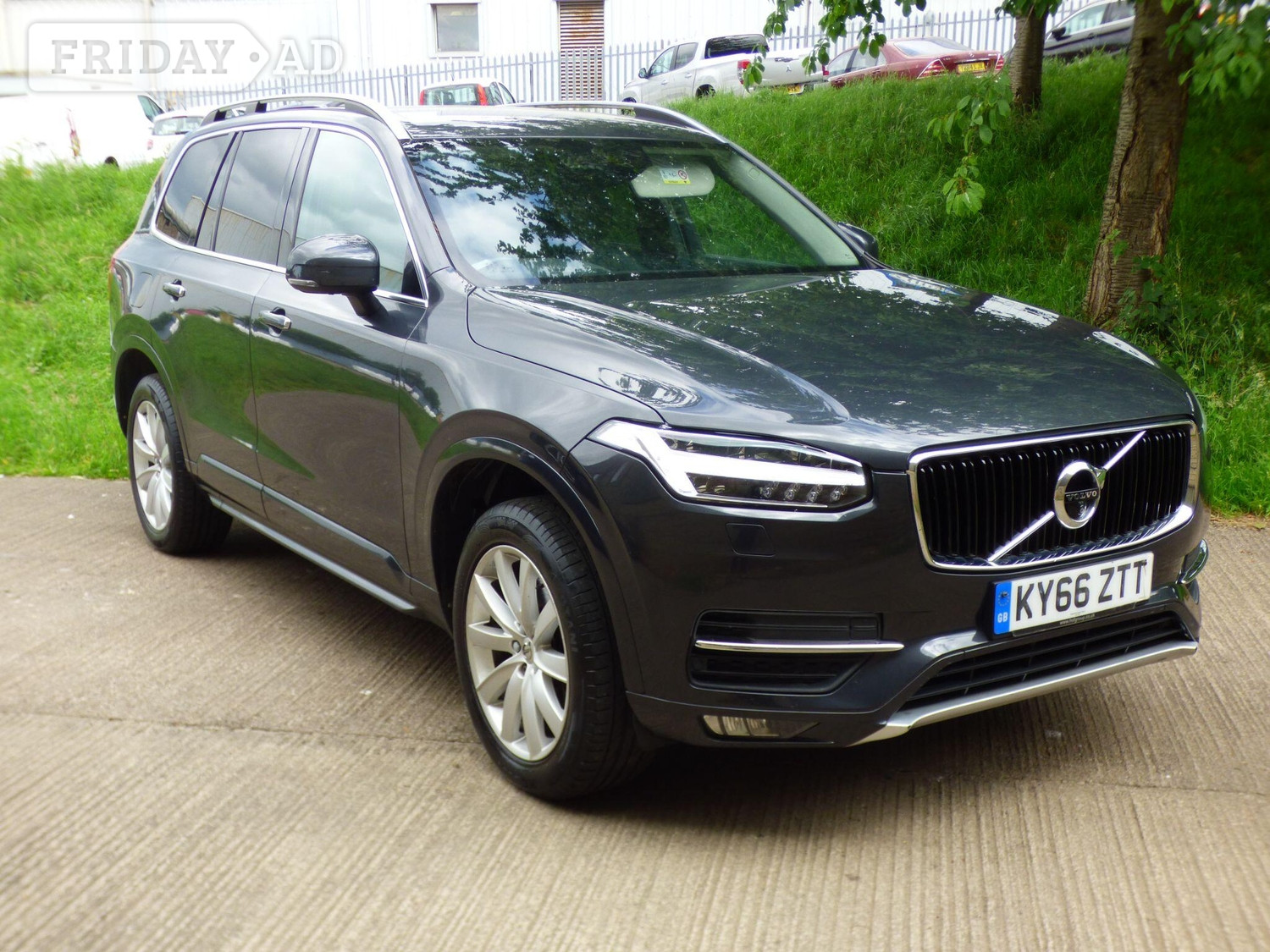 Volvo XC90 2016 - Cars in Bradford