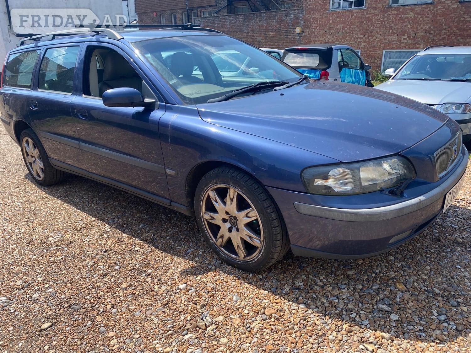 Volvo V70 2004 - Cars in Pevensey