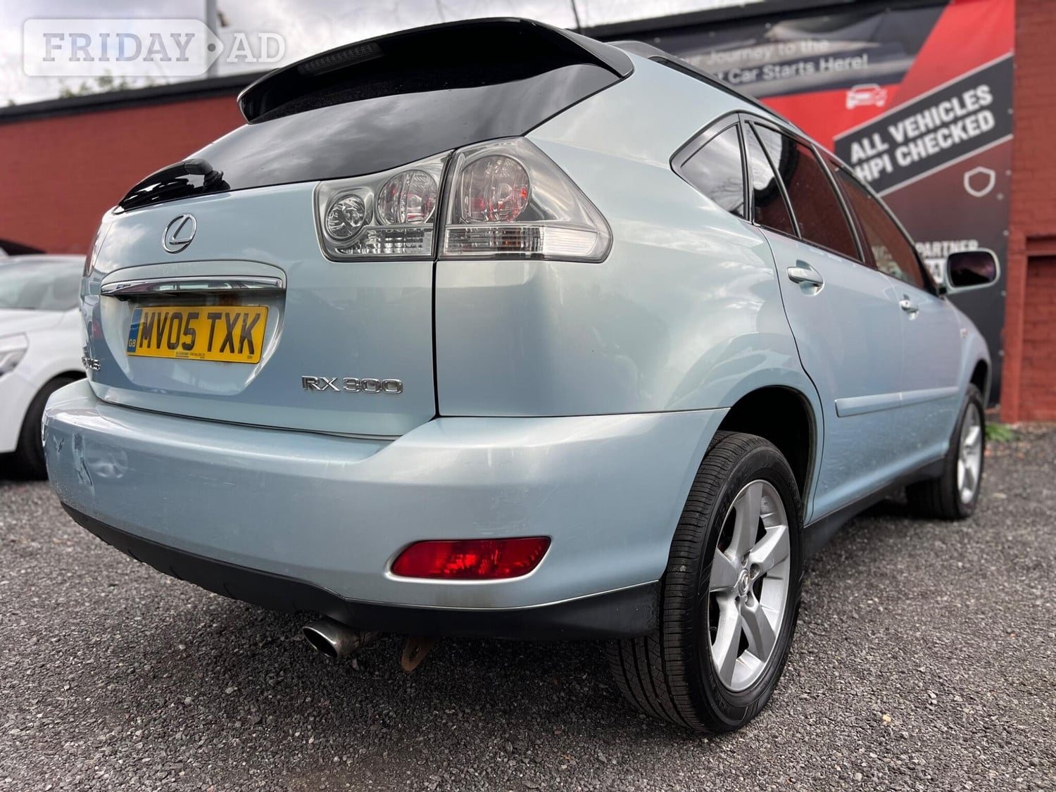 Lexus RX 2005 - Cars in Stalybridge