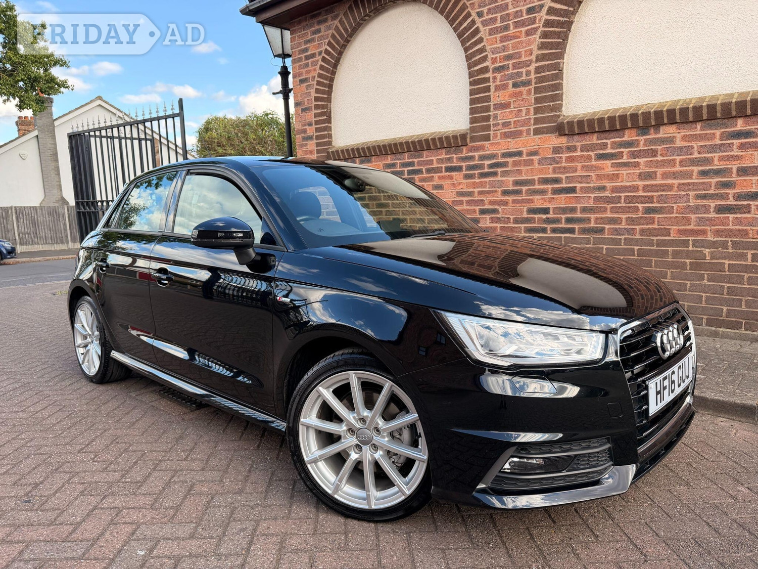 Audi A1 2016 in Sutton