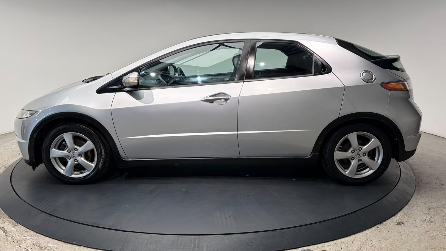 Honda Civic 2009 - Cars