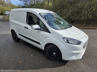 Ford Transit Courier 2020