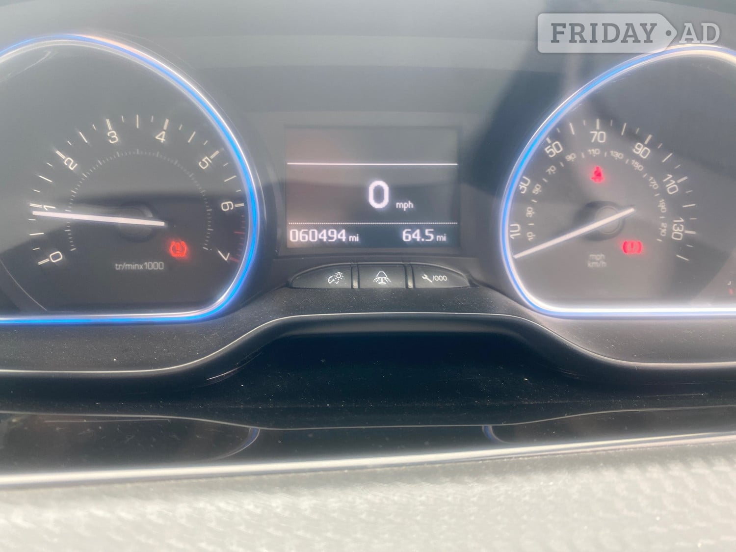 Peugeot 2008 2019 - Cars in Lancing