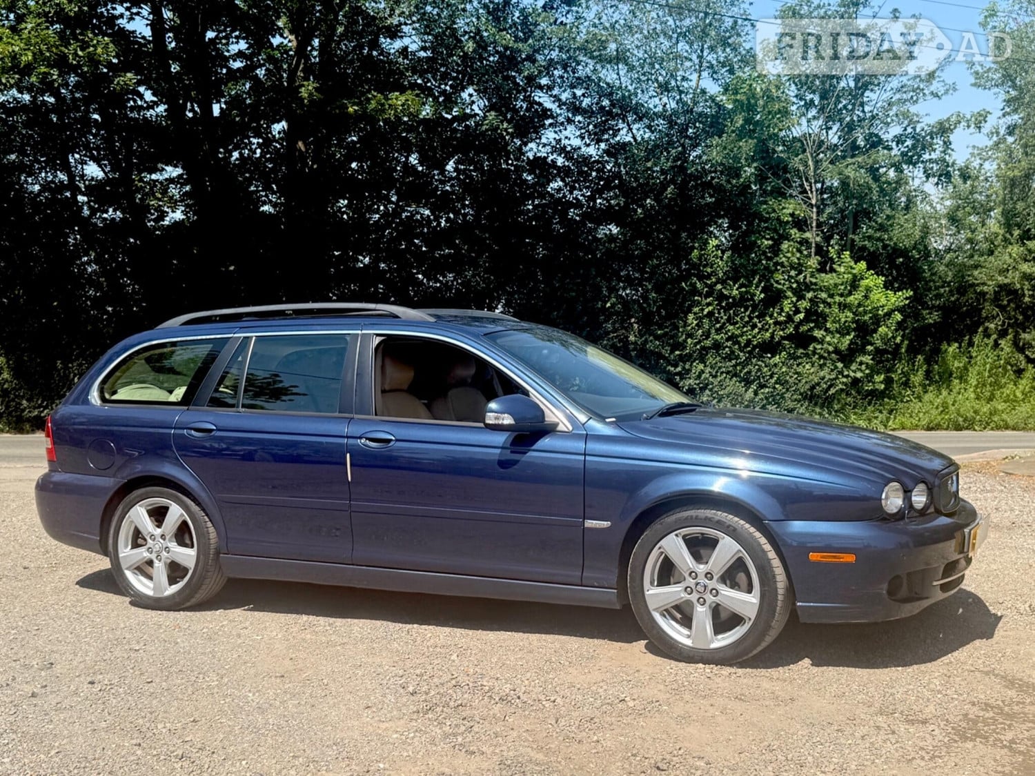 Jaguar X-type 2009 - Cars in Enfield