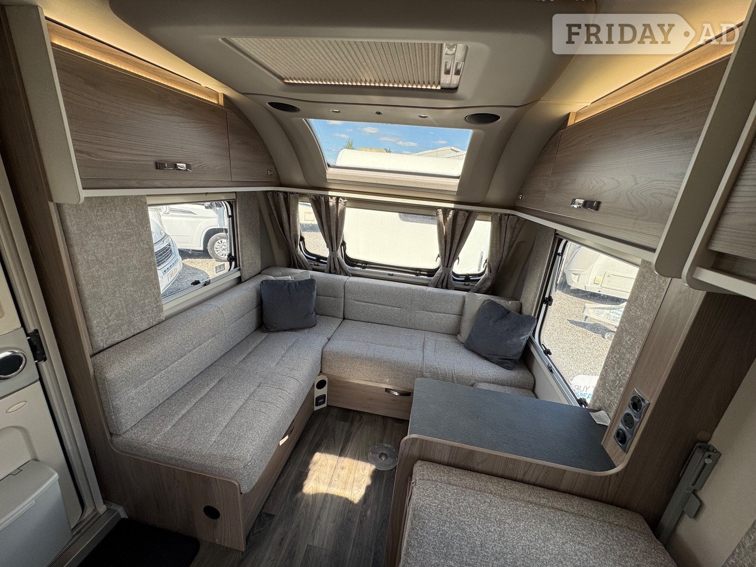 Swift Icon T6 2023 - Motorhomes & Caravans