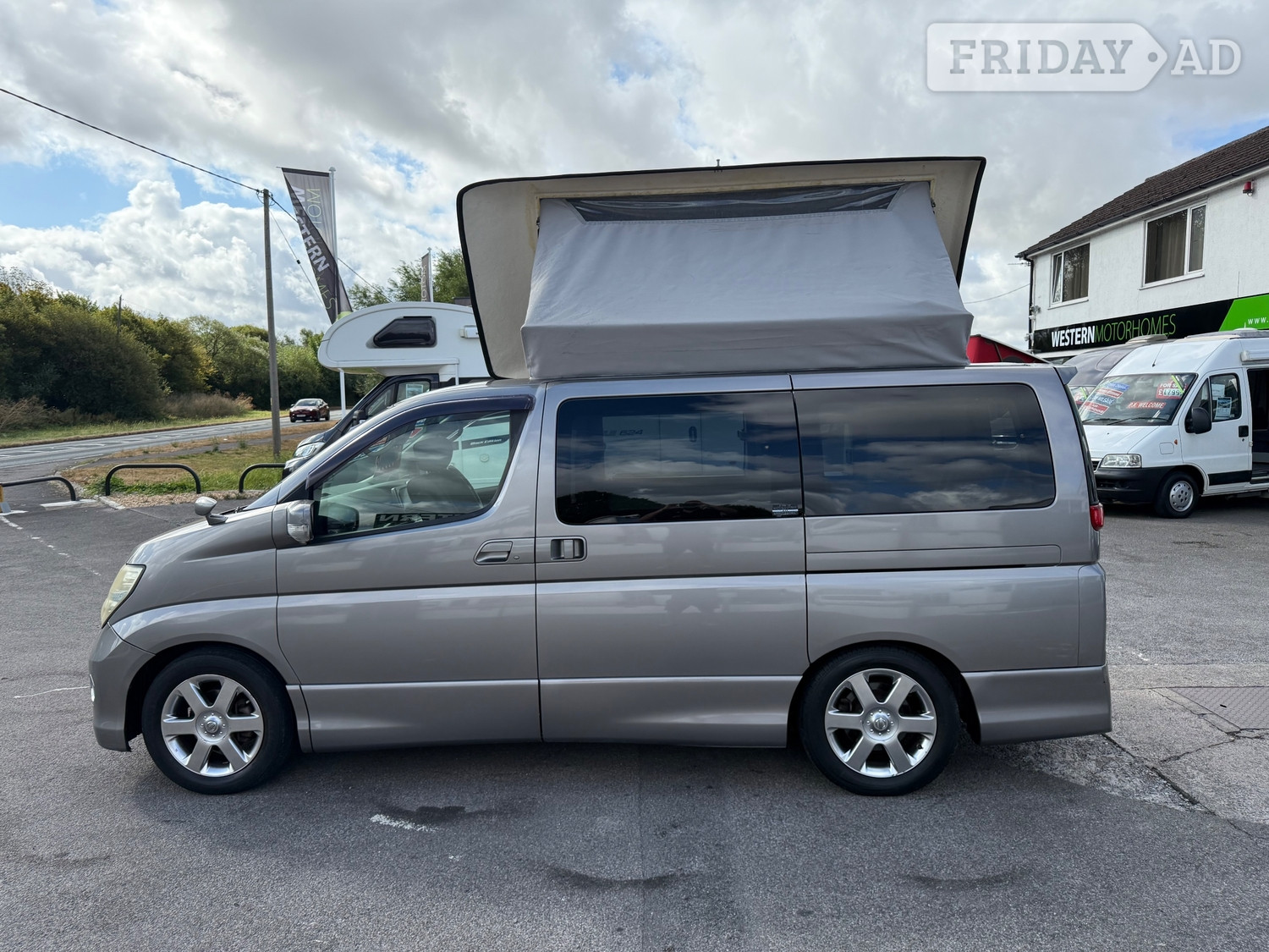 Nissan Elgrand Weston-Super-Mare