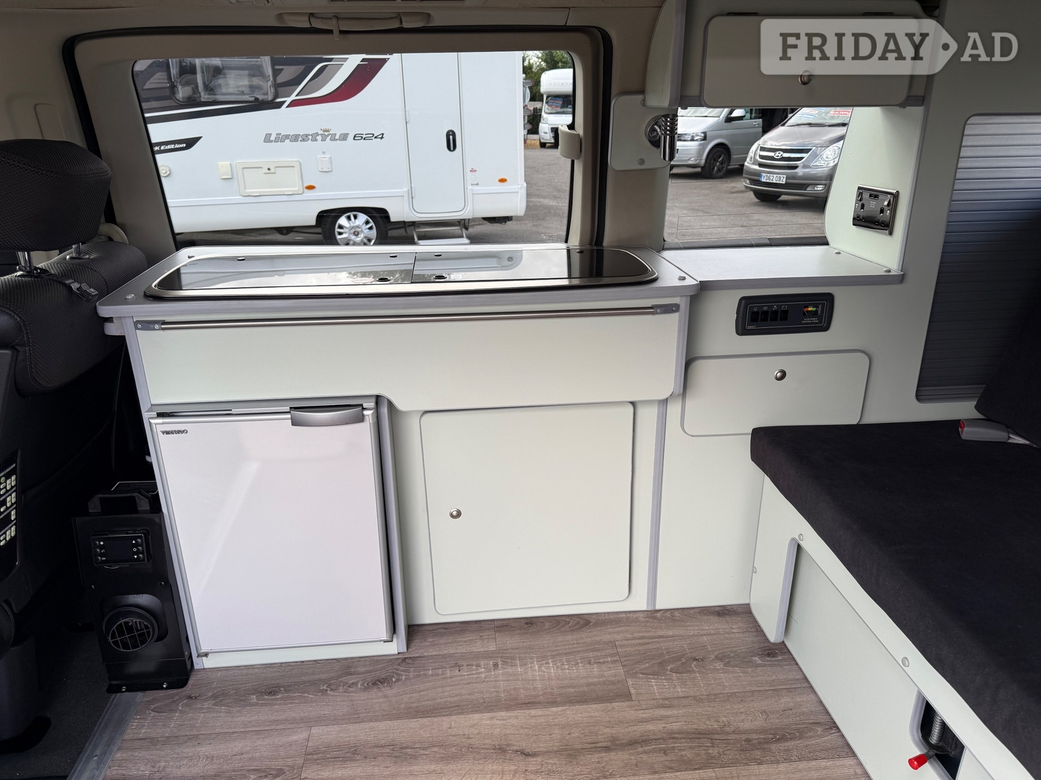 Nissan Elgrand 2009 - Motorhomes & Caravans