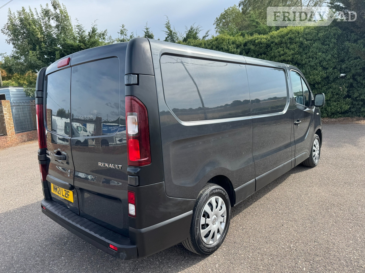 Renault Trafic 2021 - Vans & Commercial Vehicles in Faversham