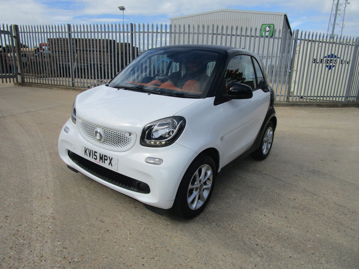 [ berth ]Smart ForTwo