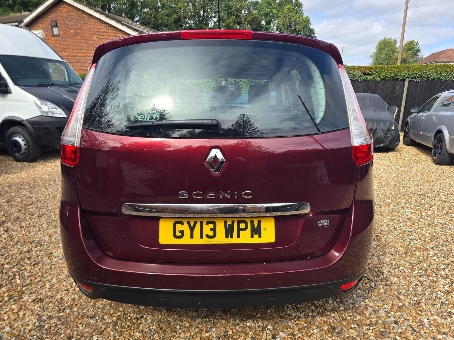 Renault Grand Scenic 2013 - Cars