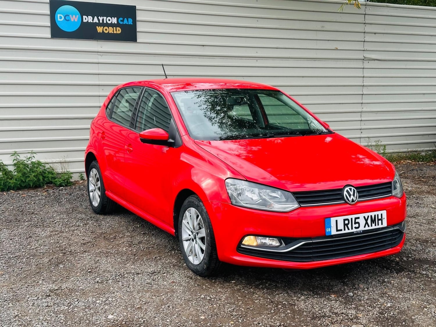 Volkswagen Polo 2015 - Cars in Hillingdon