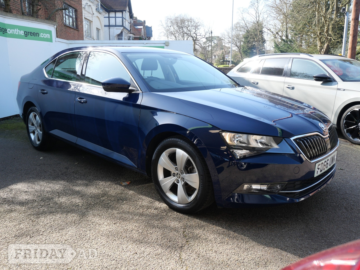 [ berth ]Skoda Superb