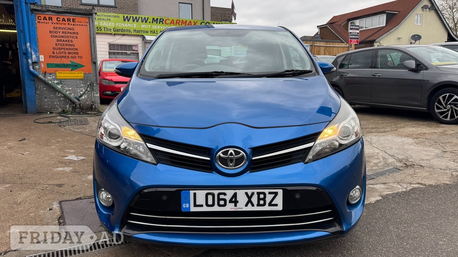 Toyota Verso 2014 - Cars in Harrow